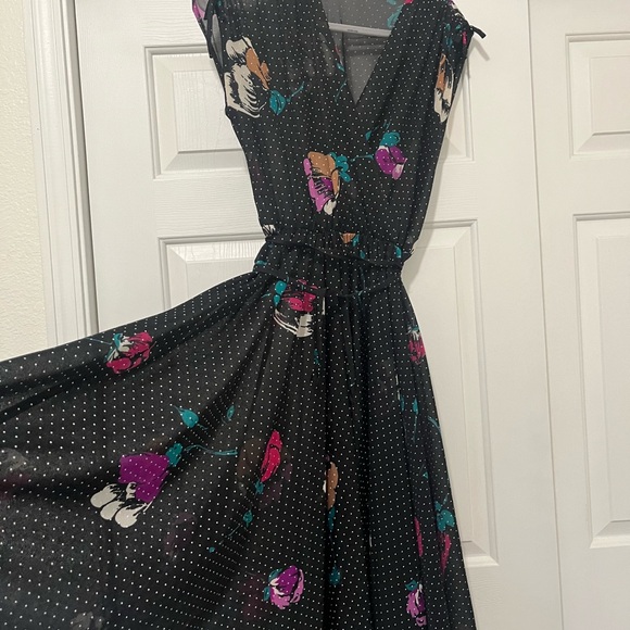 Vintage Black Floral Women's Dress - Picture 6 of 12